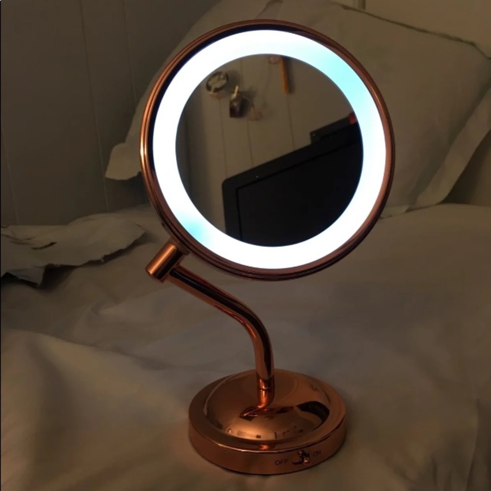 Conair mini vanity mirror